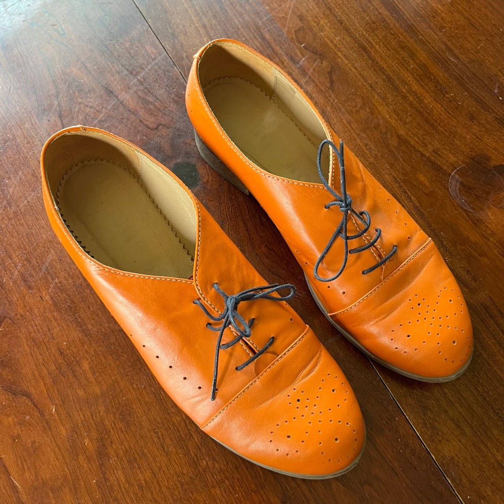 Julia Bo Handcrafted Orange Leather Oxford Brogue Lace Up Flats Women EU 41